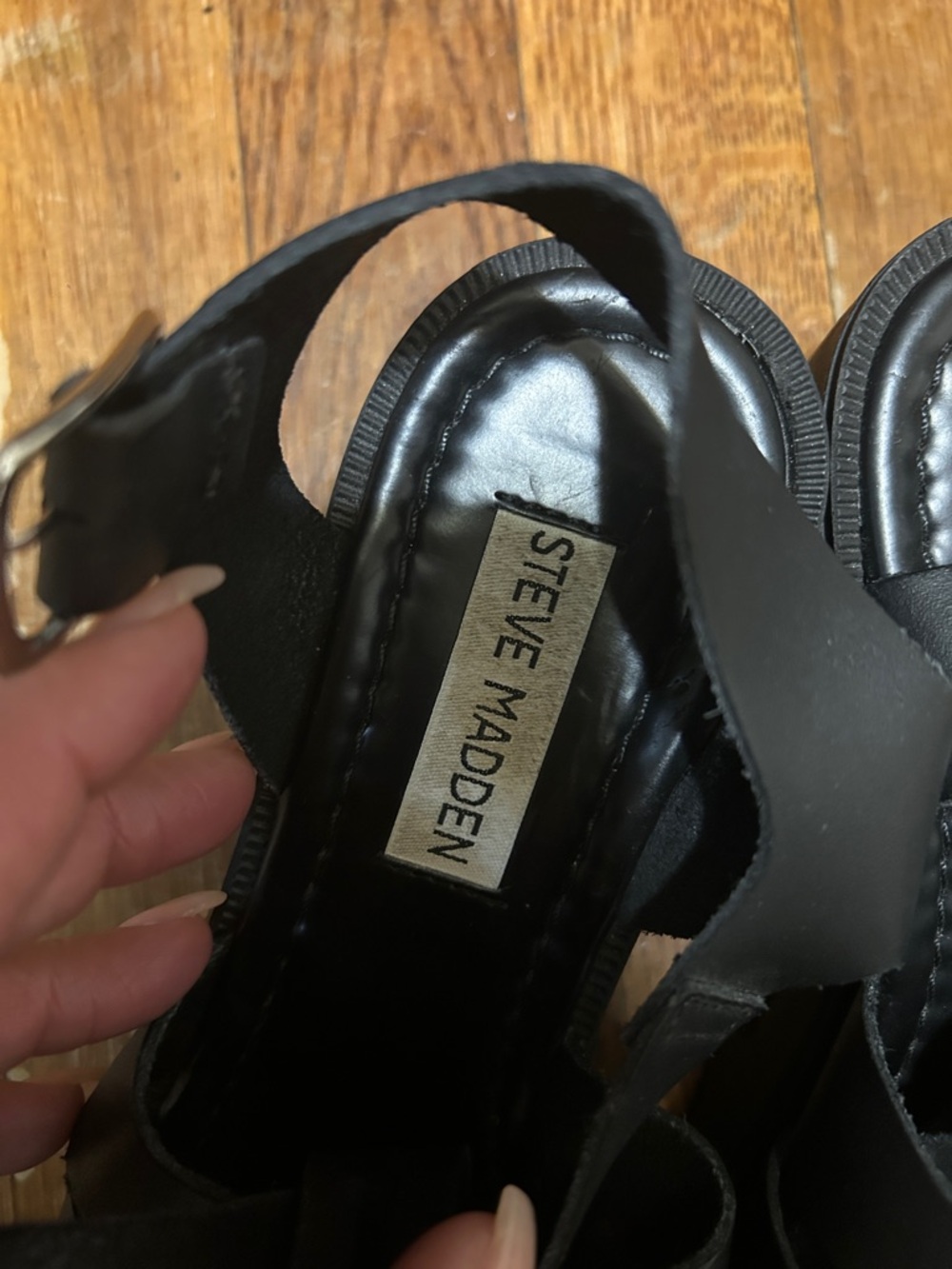 Steve Madden Black Leather Buckle Sandals